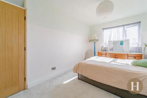 Hadleigh Estate Agents-12.jpg