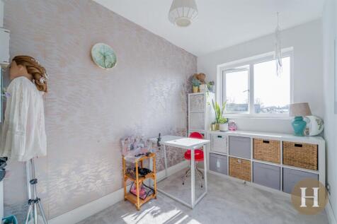 Hadleigh Estate Agents-15.jpg