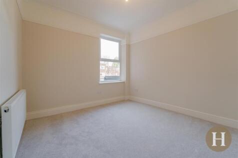 Hadleigh Estate Agents-1.jpg