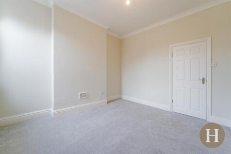 Hadleigh Estate Agents-31.jpg