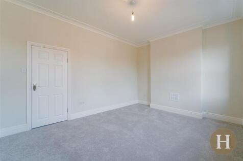 Hadleigh Estate Agents-26.jpg