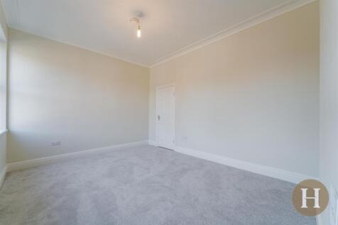 Hadleigh Estate Agents-27.jpg