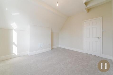 Hadleigh Estate Agents-51.jpg