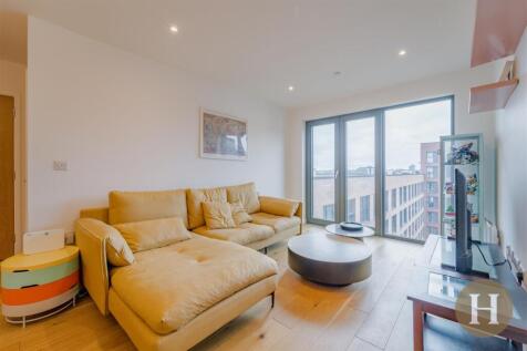 Hadleigh Estate Agents-14.jpg