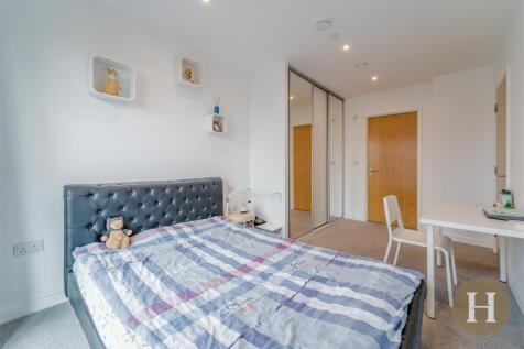 Hadleigh Estate Agents-3.jpg