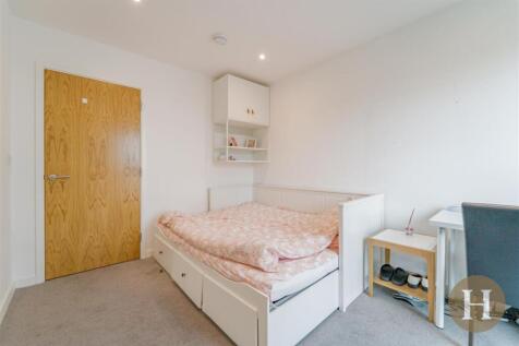 Hadleigh Estate Agents-19.jpg