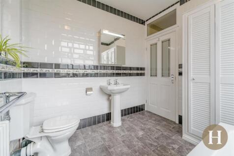 Hadleigh Estate Agents-4.jpg