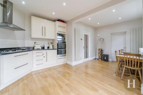 Hadleigh Estate Agents-8.jpg
