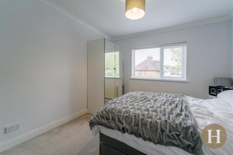Hadleigh Estate Agents-31.jpg