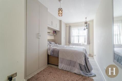 Hadleigh Estate Agents-40.jpg
