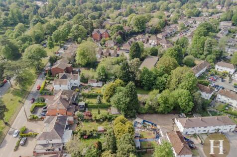 Hadleigh Estate Agents-7.jpg