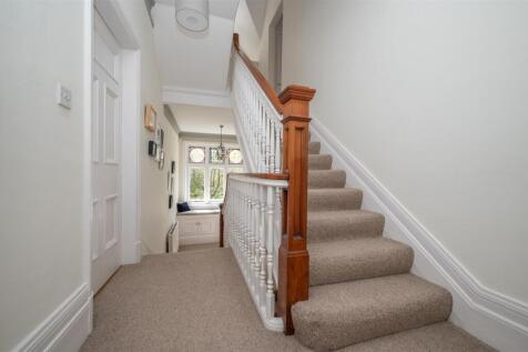 First floor landing