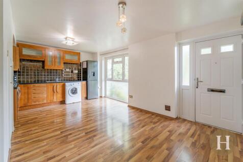 Hadleigh Estate Agents-22.jpg