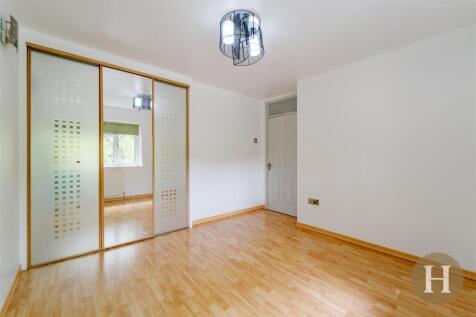 Hadleigh Estate Agents-12.jpg