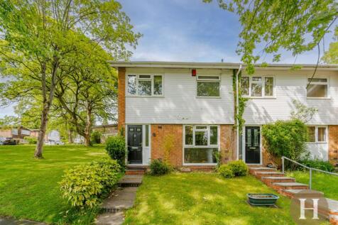 Hadleigh Estate Agents-29.jpg
