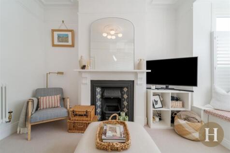 Hadleigh Estate Agents-5.jpg