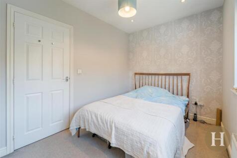 Hadleigh Estate Agents-16.jpg