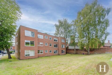Hadleigh Estate Agents-16.jpg