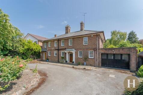 Hadleigh Estate Agents-61.jpg