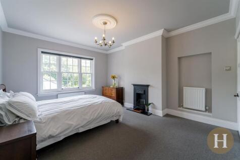 Hadleigh Estate Agents-8.jpg