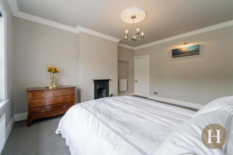Hadleigh Estate Agents-7.jpg