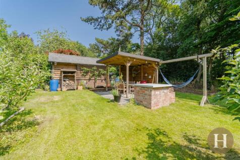 Hadleigh Estate Agents-71.jpg