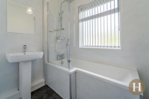 Hadleigh Estate Agents-47.jpg