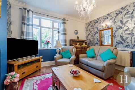 Hadleigh Estate Agents-14.jpg