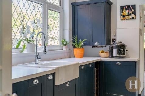 Hadleigh Estate Agents-65.jpg