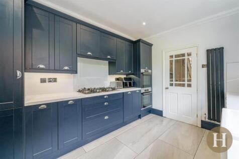 Hadleigh Estate Agents-6.jpg