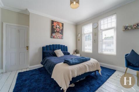 Hadleigh Estate Agents-18.jpg