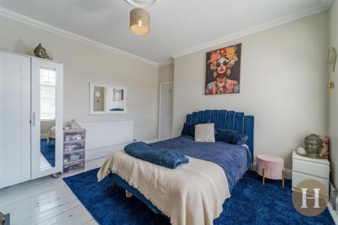 Hadleigh Estate Agents-19.jpg