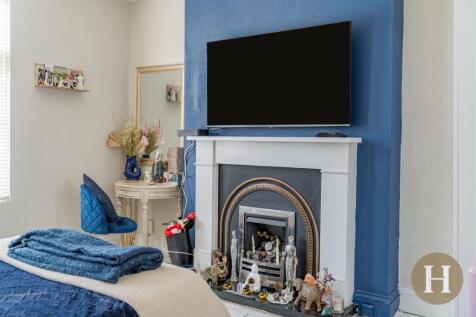 Hadleigh Estate Agents-70.jpg