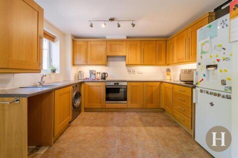 Hadleigh Estate Agents-18.jpg