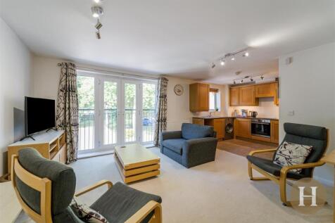 Hadleigh Estate Agents-13.jpg