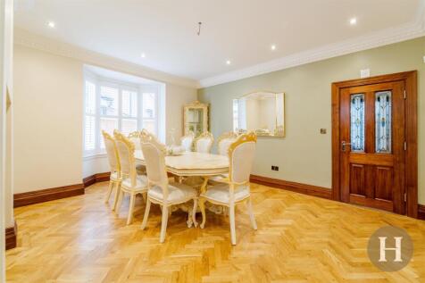 Hadleigh Estate Agents-12.jpg