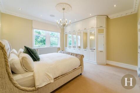 Hadleigh Estate Agents-48.jpg