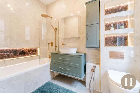 Hadleigh Estate Agents-49.jpg