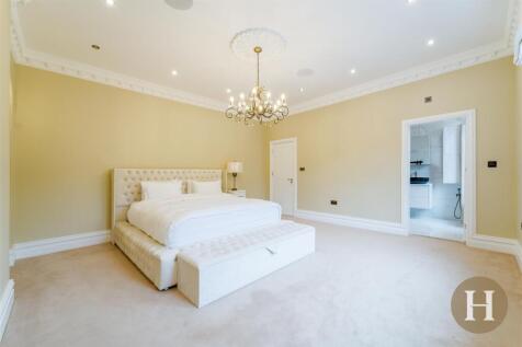 Hadleigh Estate Agents-52.jpg
