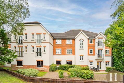 Hadleigh Estate Agents-29.jpg