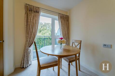 Hadleigh Estate Agents-17.jpg