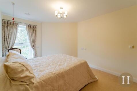 Hadleigh Estate Agents-3.jpg
