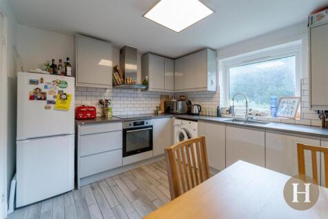 Hadleigh Estate Agents-2.jpg