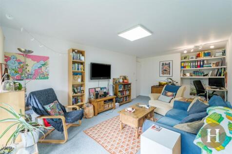 Hadleigh Estate Agents-9.jpg
