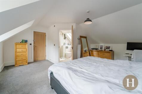 Hadleigh Estate Agents-22.jpg