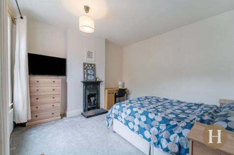 Hadleigh Estate Agents-22.jpg