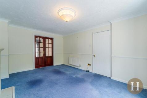 Hadleigh Estate Agents-30.jpg