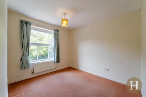 Hadleigh Estate Agents-1.jpg