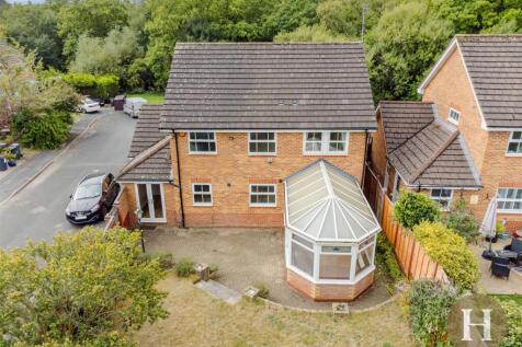 Hadleigh Estate Agents-60.jpg