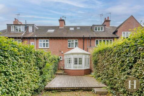 Hadleigh Estate Agents-31.jpg